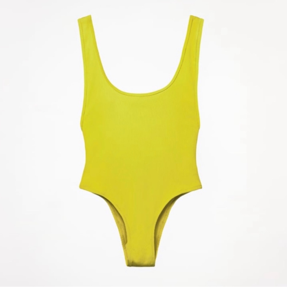 NWT Zara Ribbed Electric Olive Green/Yellow Scoop Neck One piece Swimsuit Size M
